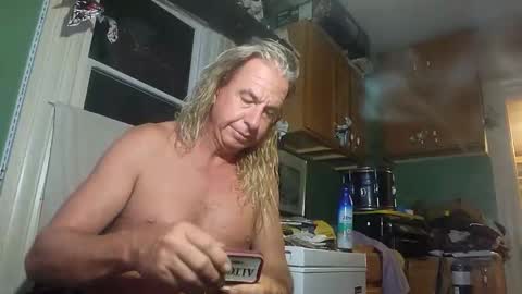 Snapshot of weber444 chatting on September 29, 4:06 am weber444 online show from September 29, 4:06 am