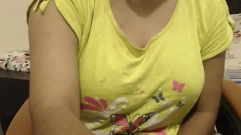 mina online show from September 28, 10:42 am