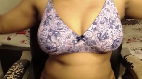 mina online show from November 1, 6:59 am