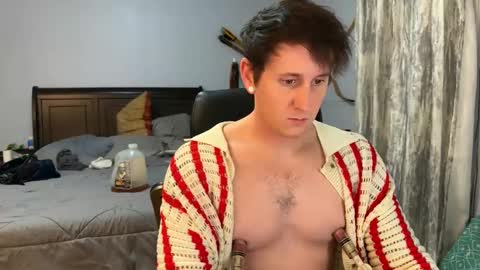 Snapshot of webslingxxxx chatting on March 6, 12:21 am webslingxxxx online show from March 6, 12:21 am