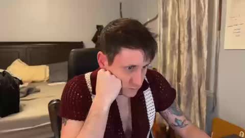 Snapshot of webslingxxxx chatting on October 10, 11:26 pm webslingxxxx online show from October 10, 11:26 pm