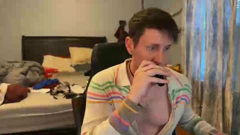 Snapshot of webslingxxxx chatting on October 20, 9:48 pm webslingxxxx online show from October 20, 9:48 pm