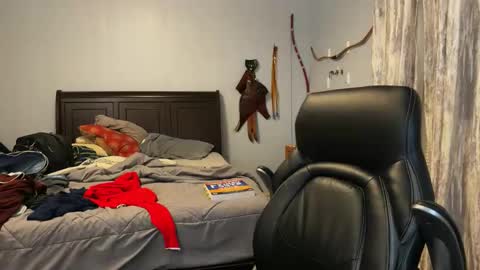 Snapshot of webslingxxxx chatting on December 14, 12:27 am webslingxxxx online show from December 14, 12:27 am