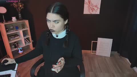 Wednesday   Please help me to reach 111 thumbs up online show from March 2, 9:11 pm