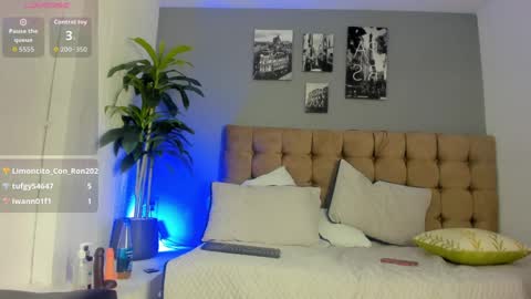 Wendolyn online show from September 30, 4:34 pm