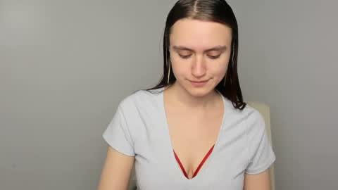 Wendy online show from February 10, 7:49 pm