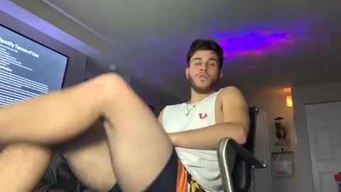 Snapshot of wentbrokeonstrippers chatting on January 11, 2:41 am Topjitt online show from January 11, 2:41 am