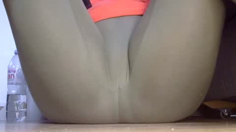 wet_pants2022 online show from September 23, 7:11 am