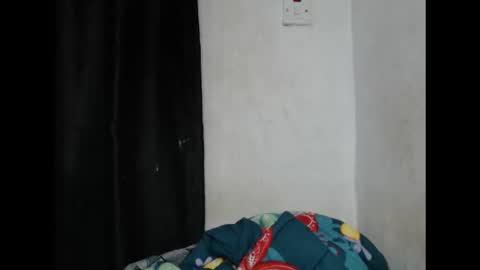 wetdrippussy7 online show from September 20, 7:15 pm