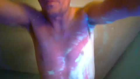 wetduck77777 online show from October 13, 9:20 am