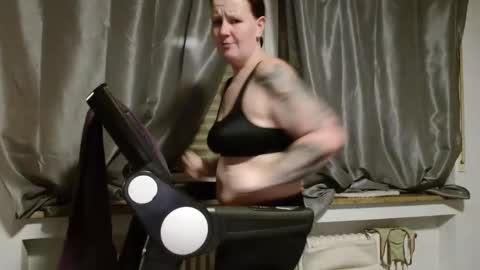 Wetgerman online show from February 3, 9:39 pm