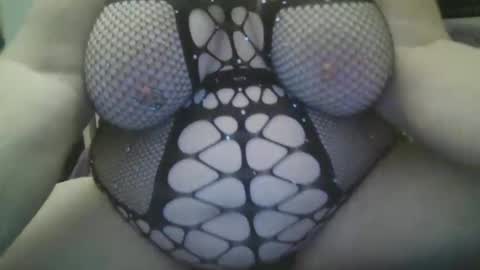 whipsnap19 online show from November 8, 6:24 am