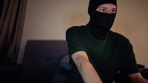 whispero_o online show from October 13, 7:03 pm