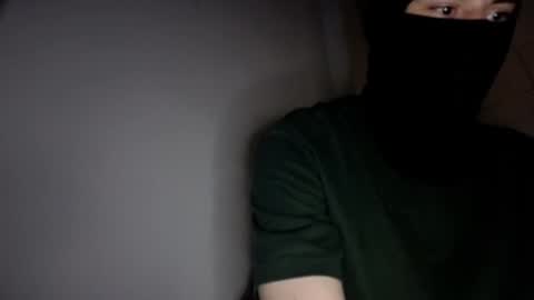 whispero_o online show from November 16, 6:57 pm