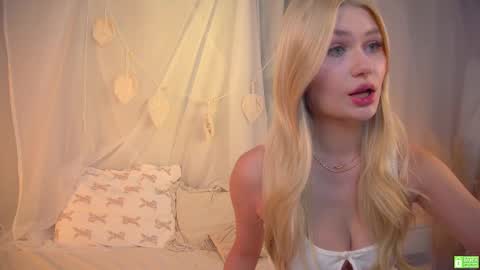 Chloe    NEXT STREAM - 1 december online show from February 16, 2:43 pm