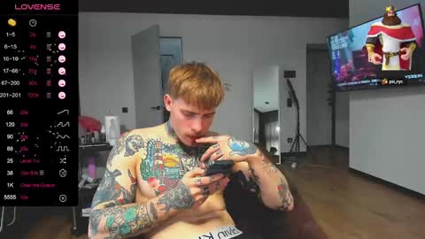 Max online show from December 5, 8:00 am