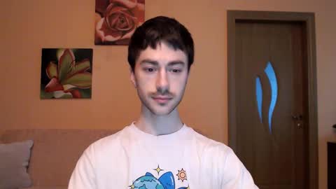 Snapshot of white_sport chatting on November 21, 11:31 am Tom online show from November 21, 11:31 am