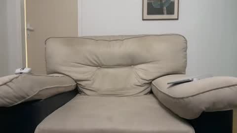 Snapshot of white_wizard_ chatting on December 28, 8:58 pm white_wizard_ online show from December 28, 8:58 pm