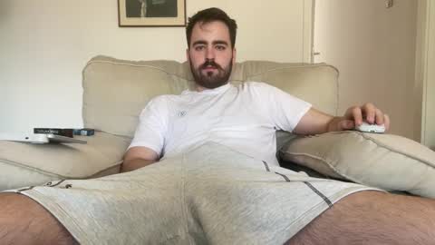 Snapshot of white_wizard_ chatting on September 12, 10:04 am white_wizard_ online show from September 12, 10:04 am