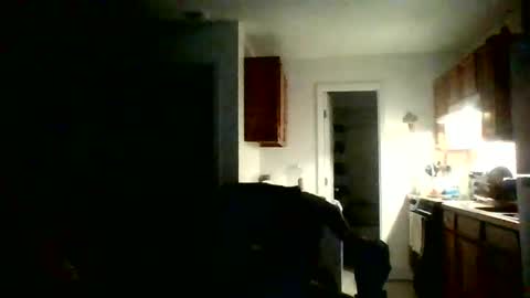 Snapshot of whiteboyguidx chatting on November 5, 2:11 am Tony Floyd online show from November 5, 2:11 am