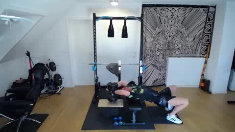 whiterabbit_86 online show from September 15, 11:21 am