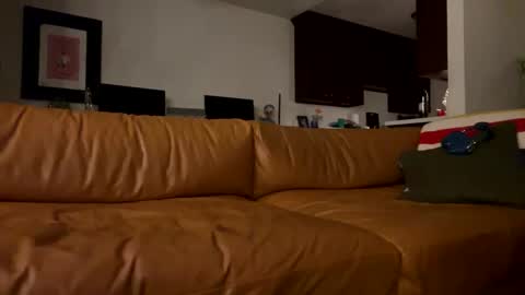 whoawerowhoa online show from November 1, 12:40 pm