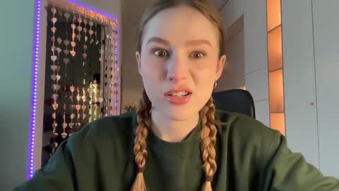 Alisa online show from March 8, 7:05 am