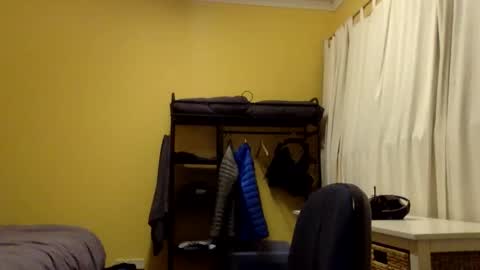 Snapshot of whynotfly1 chatting on September 15, 9:20 am whynotfly1 online show from September 15, 9:20 am