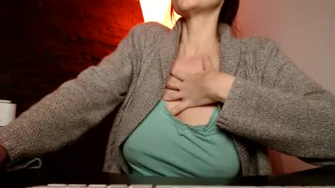 Ms Sultry online show from December 3, 10:07 pm