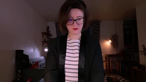 wild_peony online show from December 5, 6:22 pm