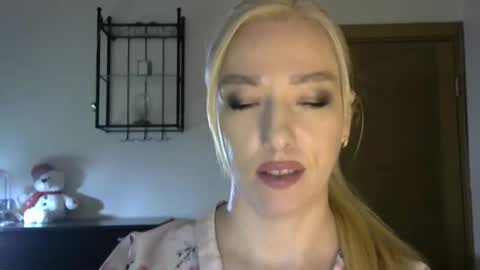 Alina online show from March 8, 11:27 am