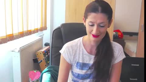 Bea online show from February 26, 8:04 am