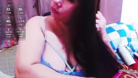 wildhotasianx online show from February 24, 7:22 am