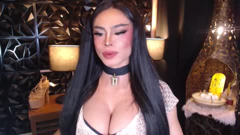 Snapshot of wildroxie chatting on March 11, 3:48 am ROXIE online show from March 11, 3:48 am