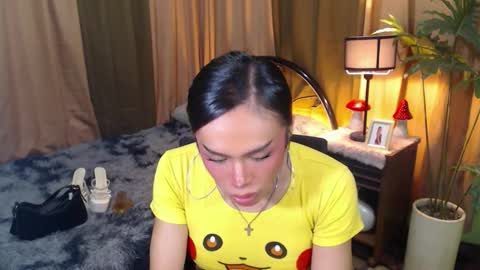 Snapshot of wildroxie chatting on September 30, 1:10 am ROXIE online show from September 30, 1:10 am