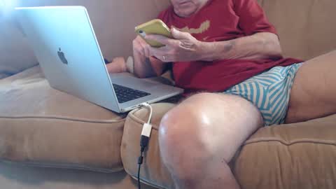 williamandmary online show from September 29, 12:32 pm