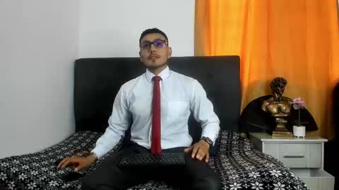 Will Sandler online show from March 10, 5:29 pm