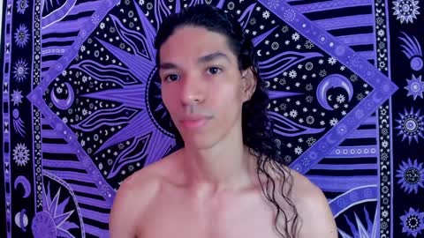 willy_veins online show from December 29, 5:01 pm