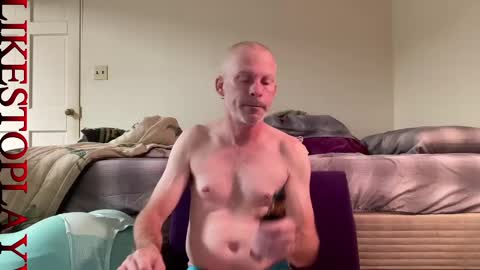 Snapshot of willylikestoplay74 chatting on December 5, 12:52 am Twisted Will online show from December 5, 12:52 am