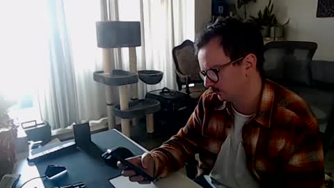 cream36 online show from February 17, 8:19 am