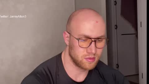 Wlademar online show from November 11, 8:42 pm