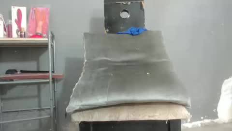 SHENIEL RODRIGUEZ online show from October 16, 9:27 pm