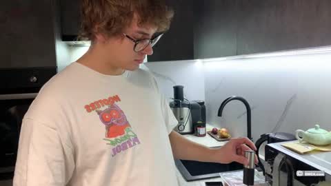 Mitya online show from October 27, 6:23 pm