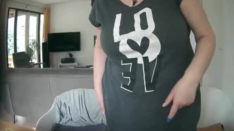 woodwurm and Snoeske online show from February 5, 11:44 am