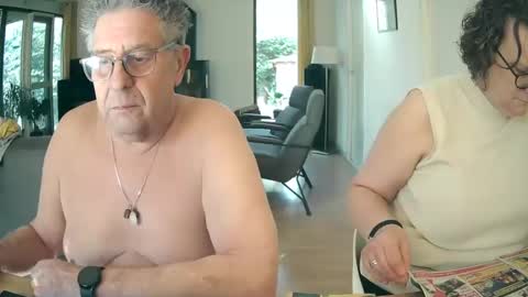 woodwurm and Snoeske online show from March 8, 10:43 am