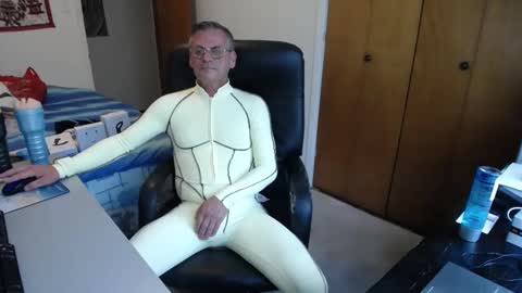 Large one  online show from September 14, 12:04 pm