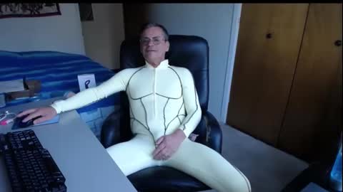 Large one  online show from October 12, 12:37 pm