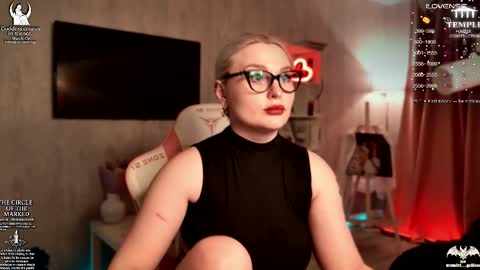 Goddess Sophy online show from November 22, 6:07 pm