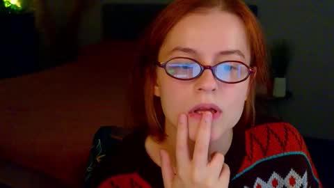 Rebecy online show from September 18, 1:46 pm