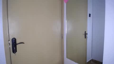 Snapshot of wtfbarbz chatting on November 10, 9:08 am Barbie online show from November 10, 9:08 am